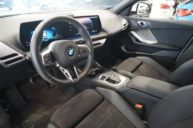 BMW 120 2026 – bild 2