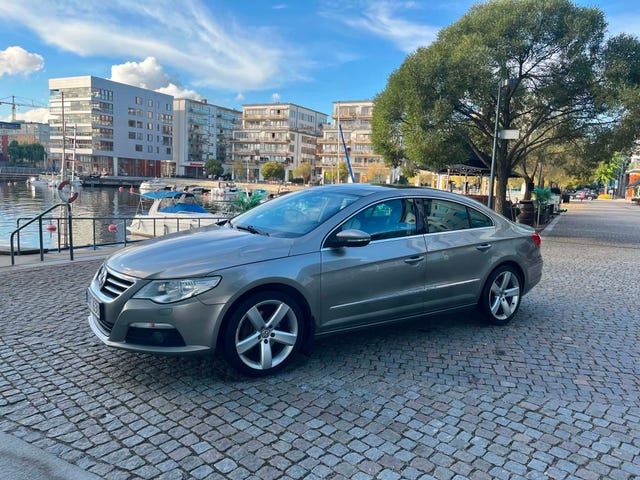 Volkswagen Passat CC 2009