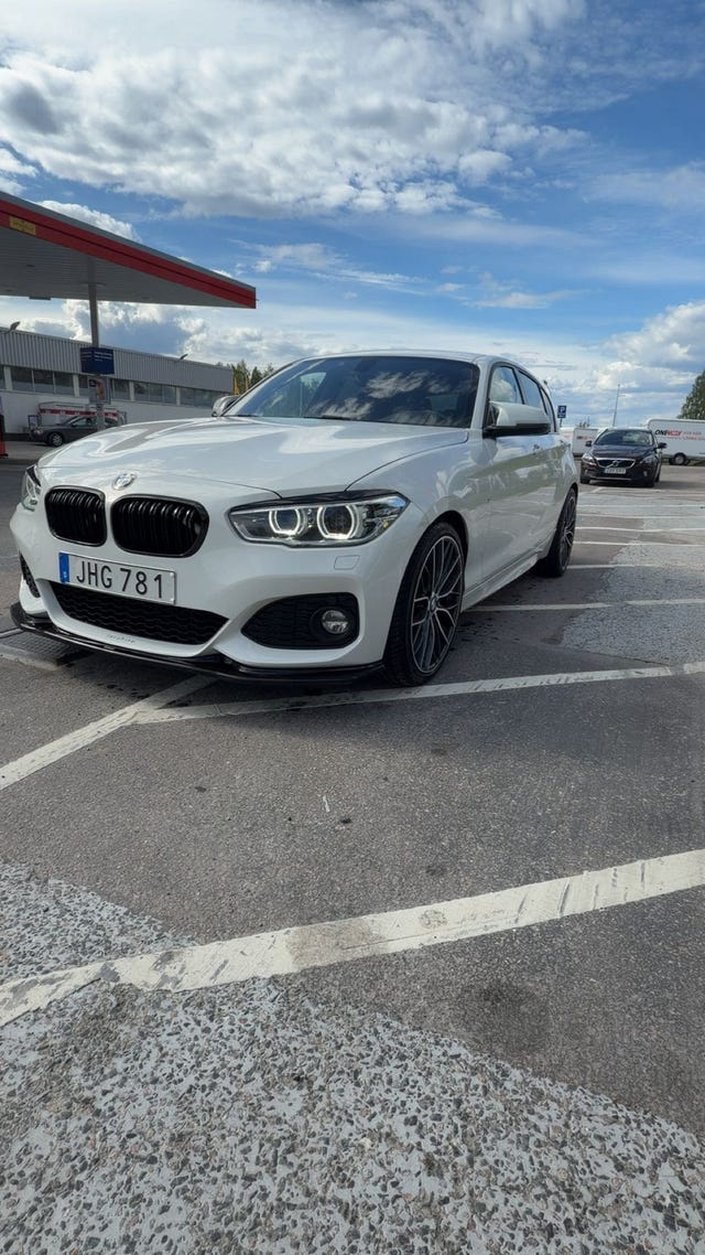 BMW 120i 2019