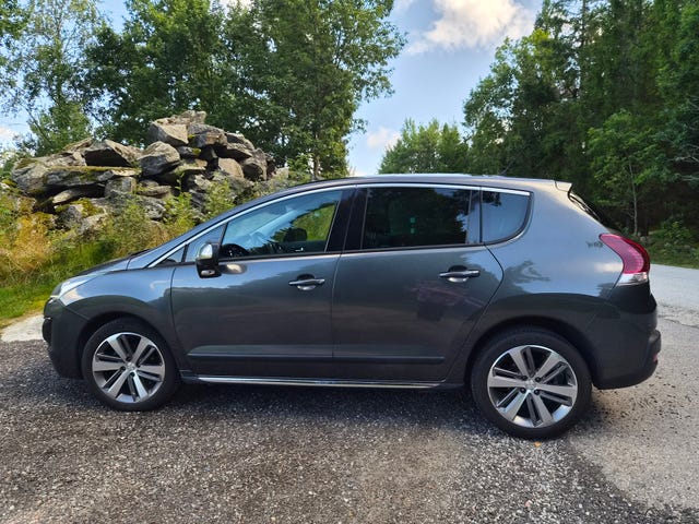 Peugeot 3008 2016