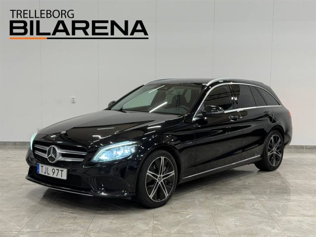Mercedes-Benz C300 2020