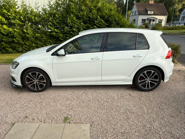 Volkswagen Golf VII 2016