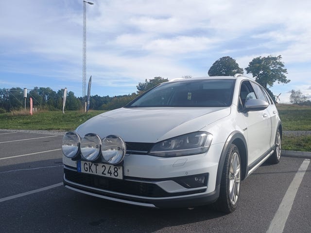 Volkswagen Golf Alltrack 2016