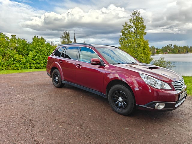 Subaru Outback 2010