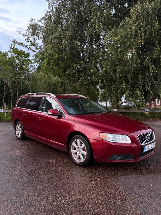 Volvo V70 2010