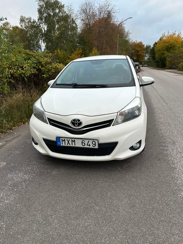 Toyota Yaris 2012