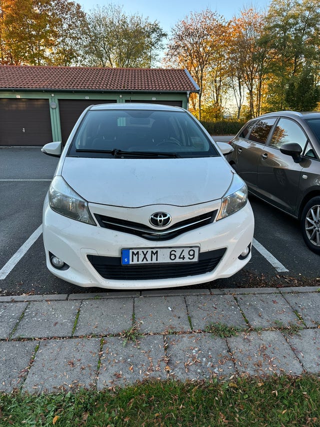 Toyota Yaris 2012