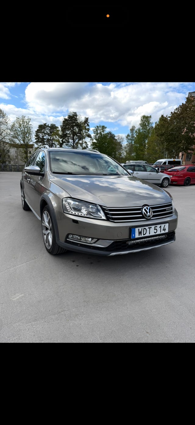 Volkswagen Passat Alltrack 2015