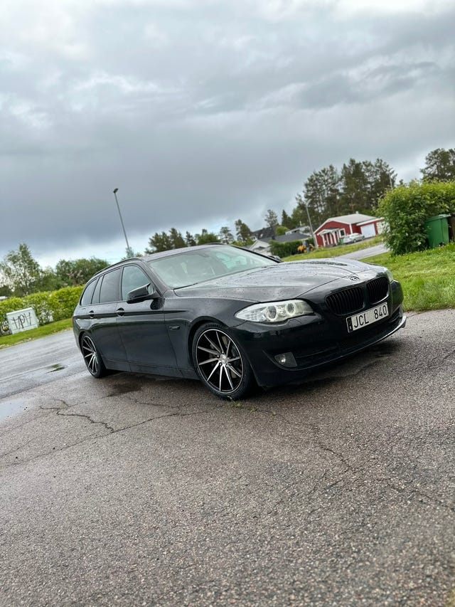 BMW 525d 2011