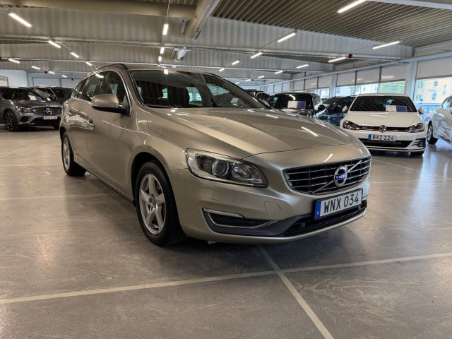 Volvo V60 2015 – bild 2