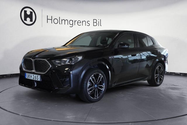 BMW iX2 2025