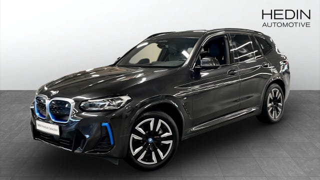 BMW iX3 2023