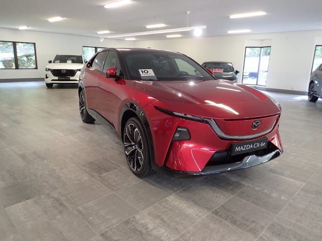 Mazda CX-6e 2026