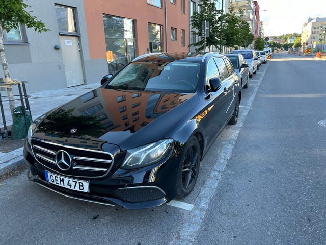 Mercedes-Benz E220 2020
