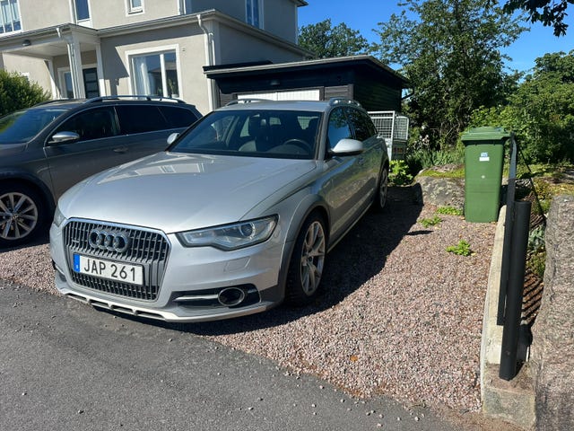 Audi A6 allroad 2014