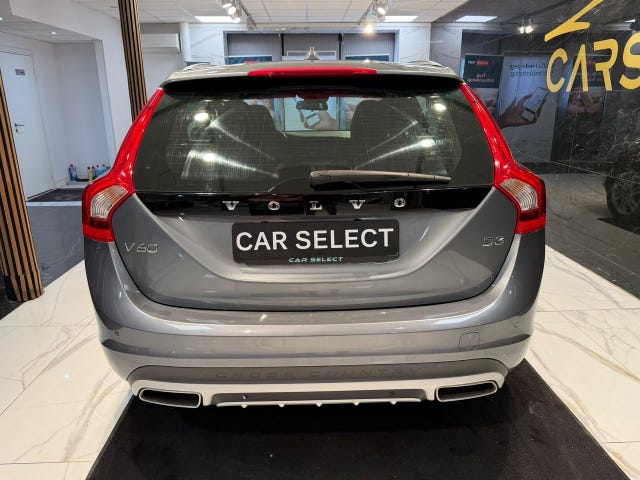 Volvo V60 Cross Country 2016 – bild 4
