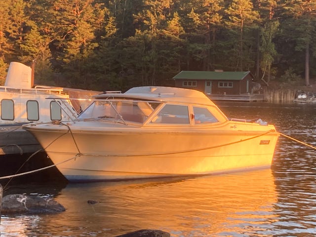Fjord 21 med utombordare 200 hk
