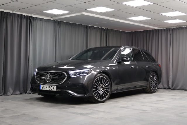 Mercedes-Benz E300 e 2025