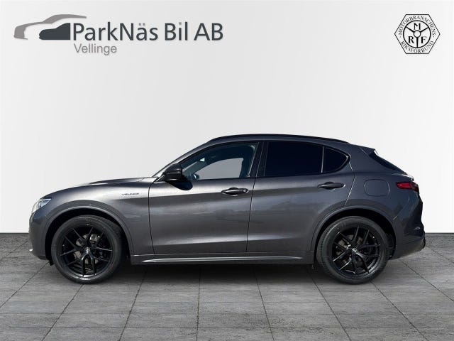Alfa Romeo Stelvio 2021