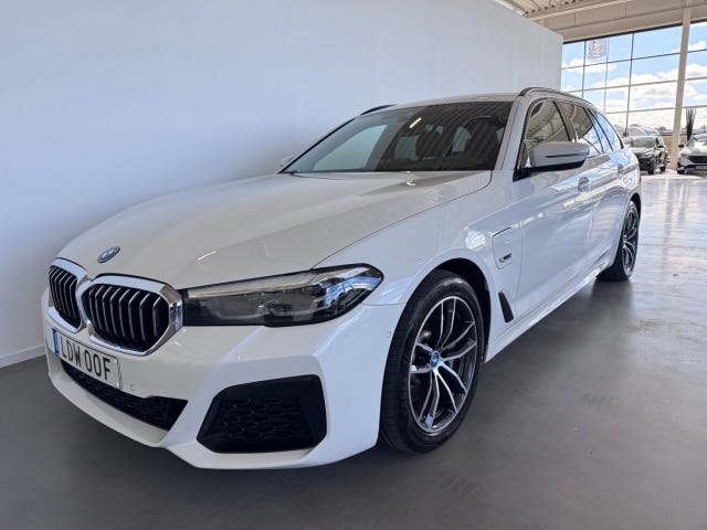 BMW 530e 2023