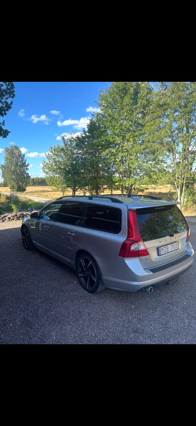 Volvo V70 2013