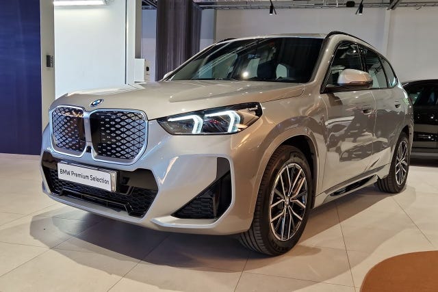 BMW iX1 2026