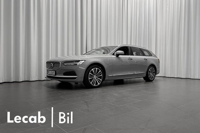 Volvo V90 2025