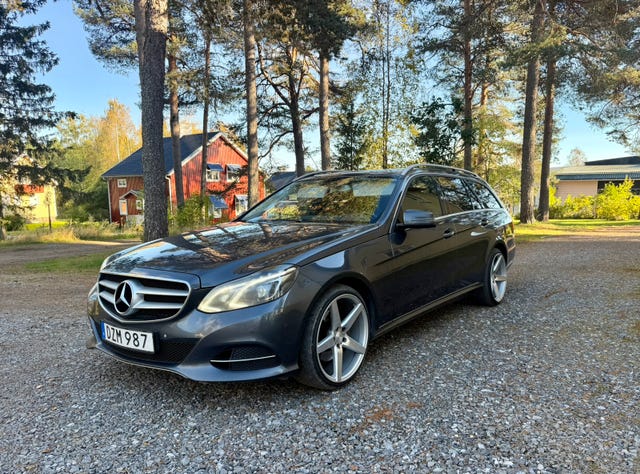 Mercedes-Benz E250 2015