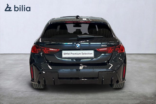 BMW 120 2026 – bild 4