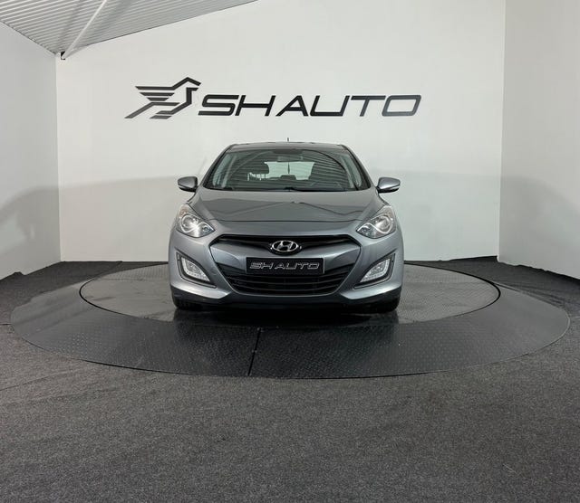 Hyundai i30 2014 – bild 2