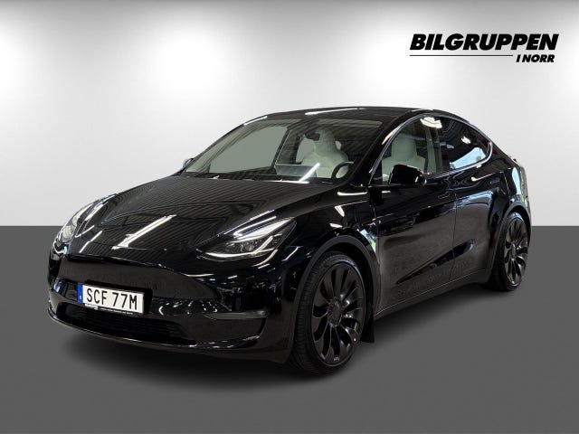 Tesla Model Y 2024