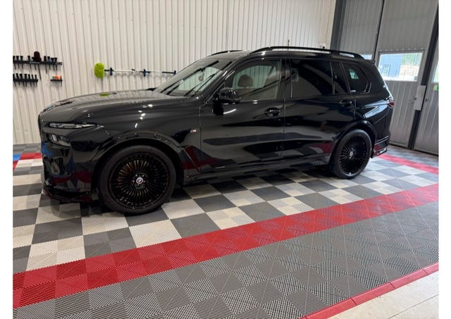 BMW X7 2023