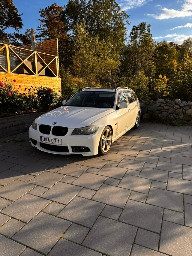 BMW 320d 2009