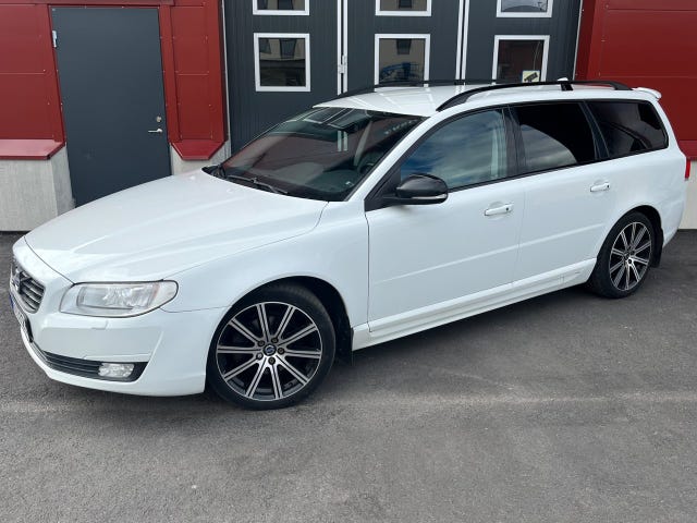 Volvo V70 2016