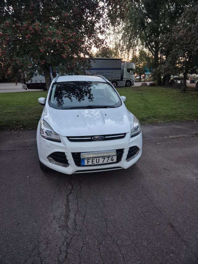 Ford Kuga 2016