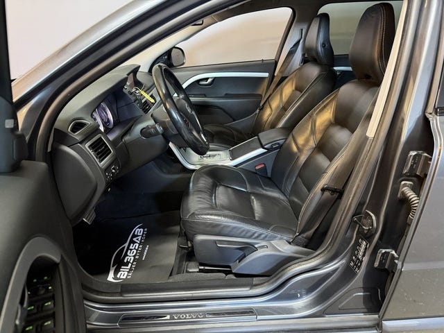 Volvo V70 2012 – bild 2
