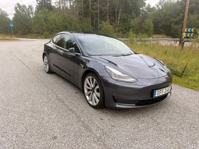 Tesla Model 3 2019