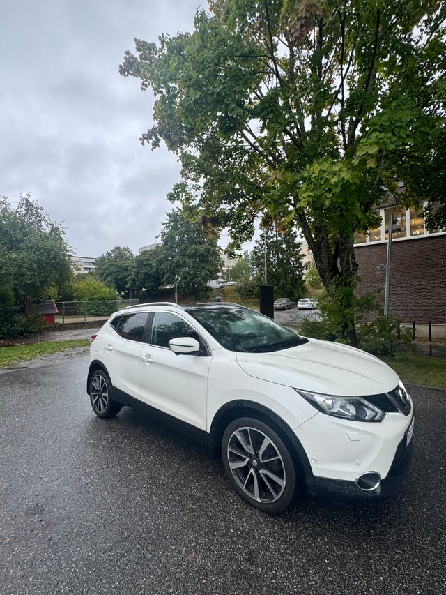 Nissan Qashqai 2015