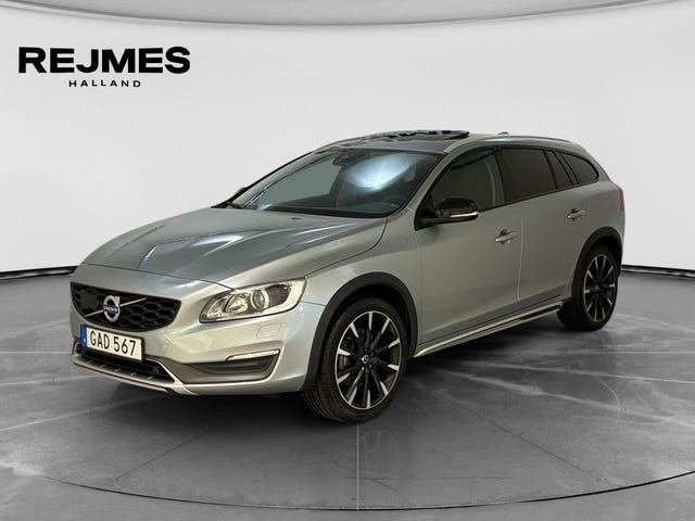 Volvo V60 Cross Country 2016