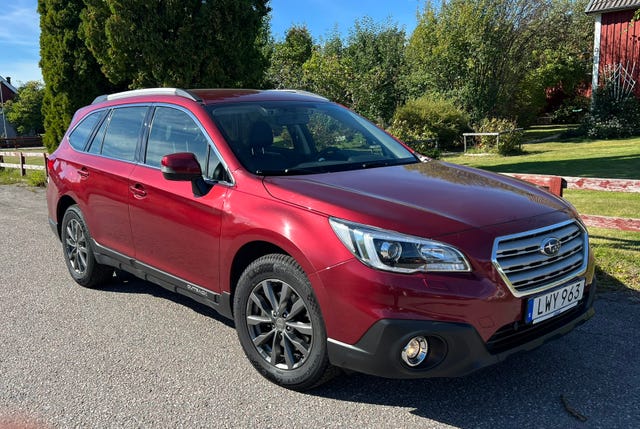 Subaru Outback 2015