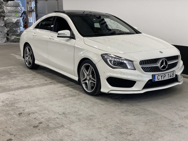 Mercedes-Benz CLA 220 2015