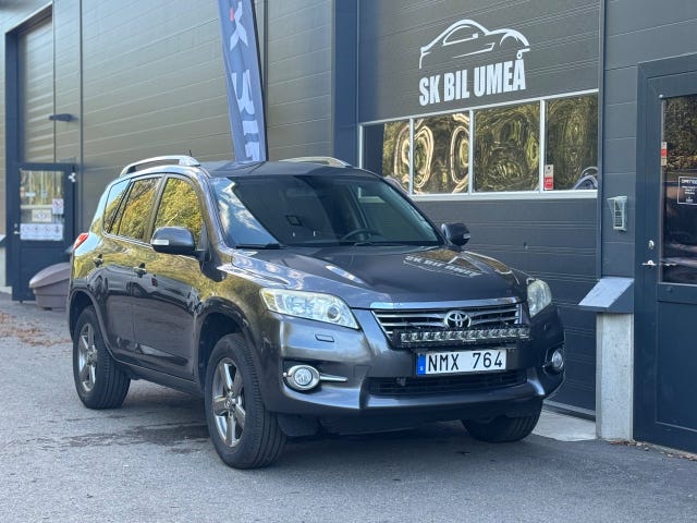 Toyota RAV4 2012