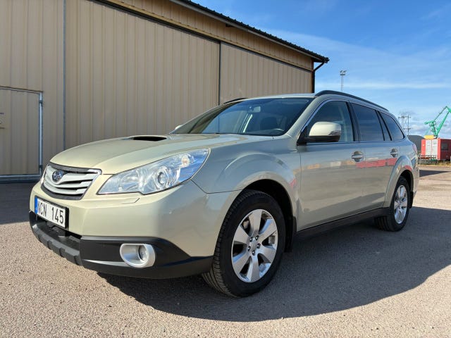 Subaru Outback 2012