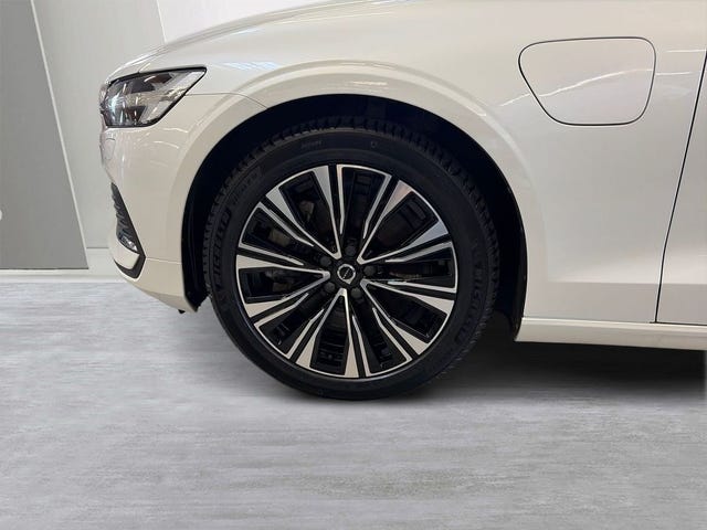 Volvo V60 2024 – bild 3