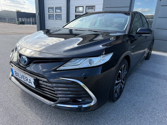 Toyota Camry 2023