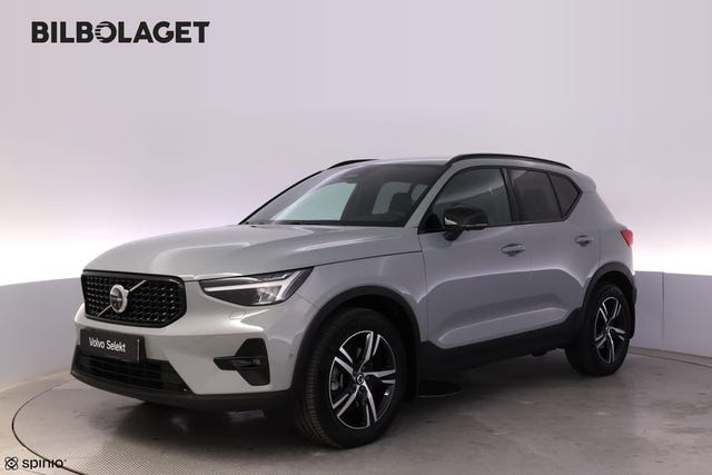 Volvo XC40 2025