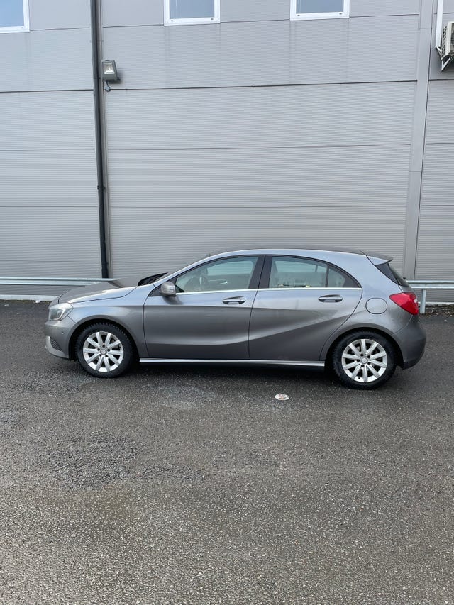 Mercedes-Benz A200 2013
