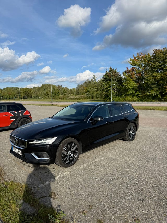 Volvo V60 2021