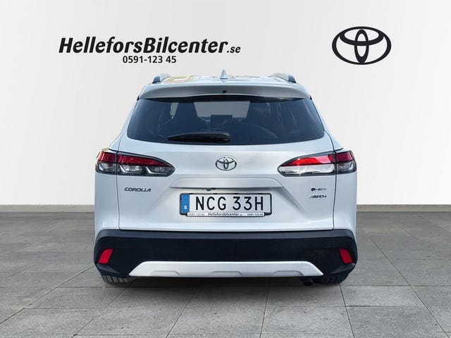 Toyota Corolla Cross 2024 – bild 4