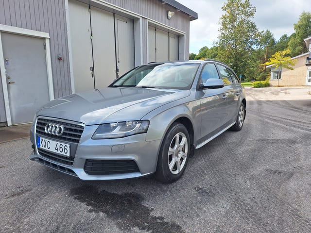Audi A4 2011